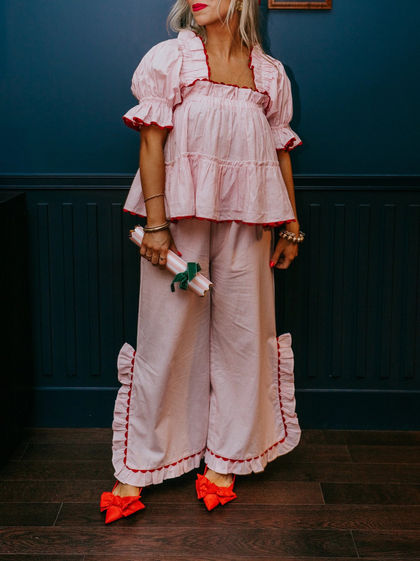 ⏰Hot Sale-Women's Christmas Plaid Ruffle Puff Sleeve Pajamas Set